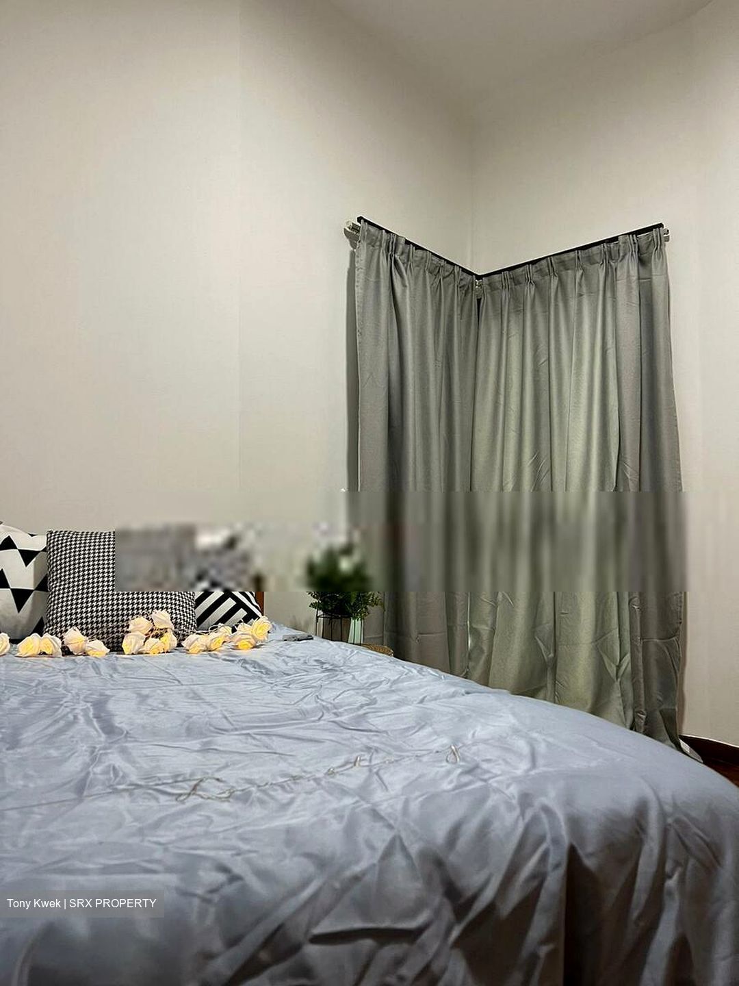 Woodsvale (D25), Condominium #398507991